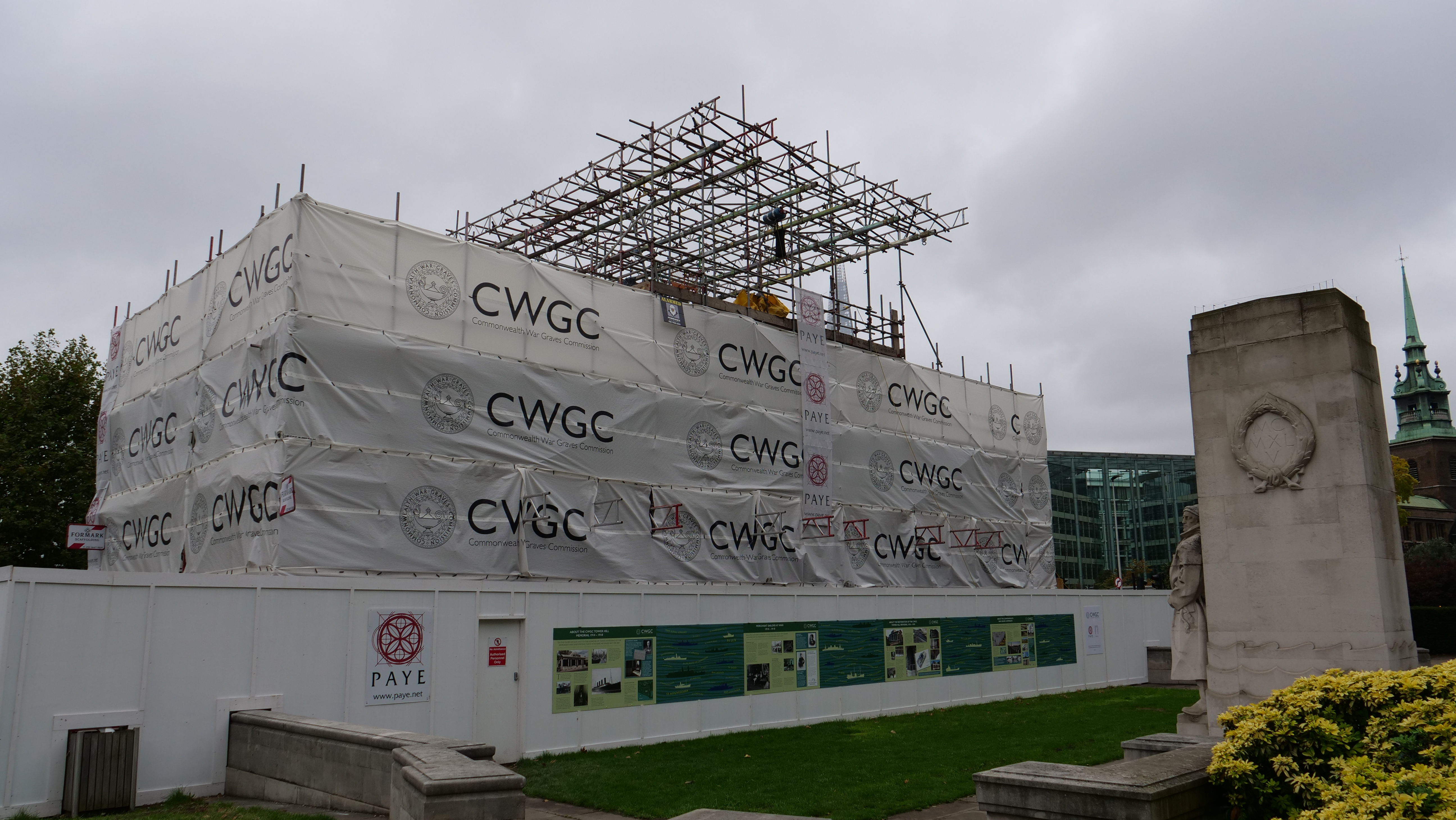 merchant_navy_memorial_scaffolding.jpg merchant_navy_memorial_scaffolding.jpg